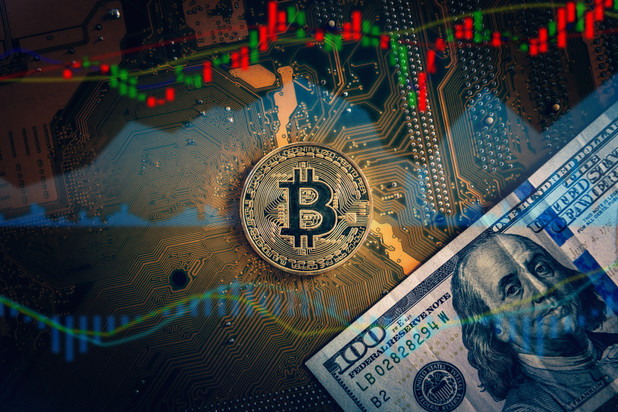 Unraveling Bitcoin's Connections: Investigating its Correlation with Gold and NASDAQ